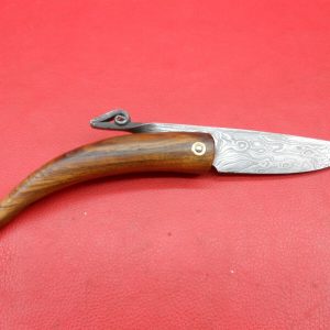 Handcrafted Damascus Folding Knife